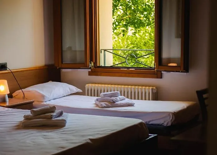 호텔 Spiedo Imperiale - E Ristorante 코티뇰라